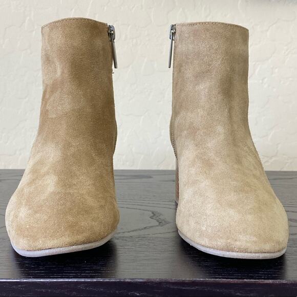 NWOB Aquatalia Feliciana Weatherproof Block Heel Bootie, Size 6 - Picture 10 of 14